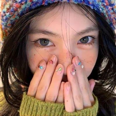 孖胎斗女巫